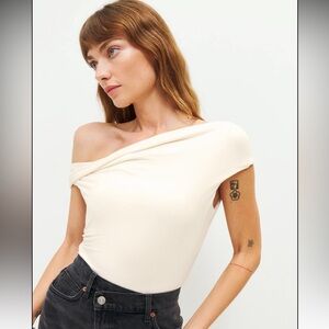 Reformation Cello Knit Top in Cream Size Large